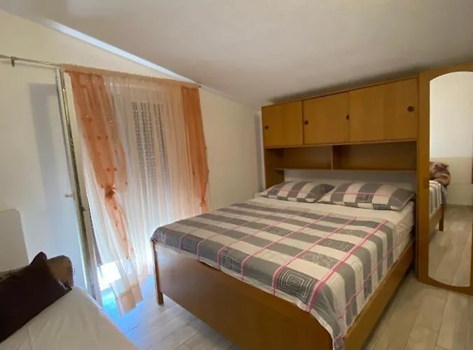 Apartamento Nada Marina (Bossoglina)