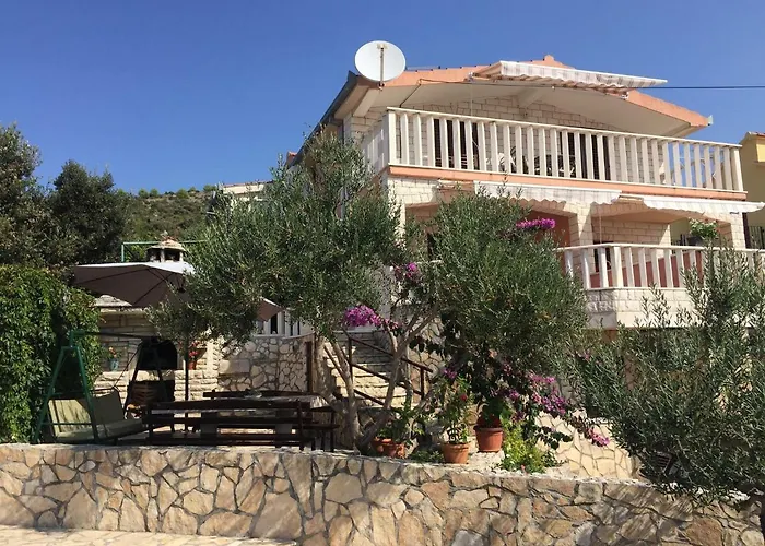 Apartamento Nada Marina (Bossoglina)